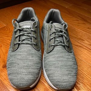 Skechers relaxed fit Men shoes size 9